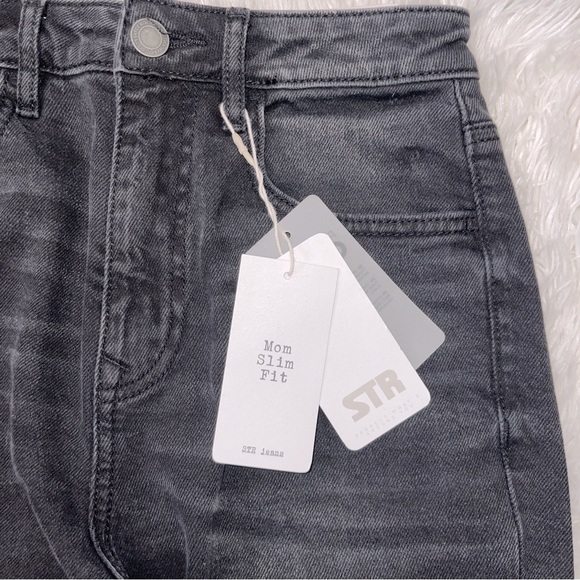 SOLD MERCARI *HP* Stradivarius STR Washed Black Slim Mom Jeans - Picture 5 of 12